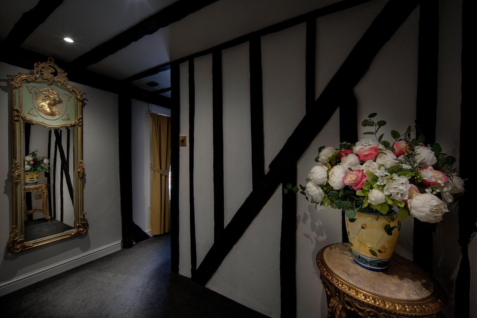 Stone Court House Hotell Maidstone Exteriör bild